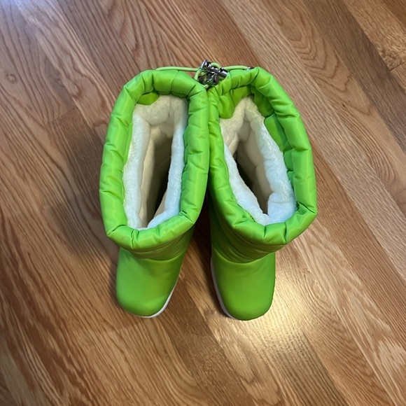 Jeffrey Campbell Snow Doubt Platform Winter Boot Size 6.5 NEW - Picture 6 of 15